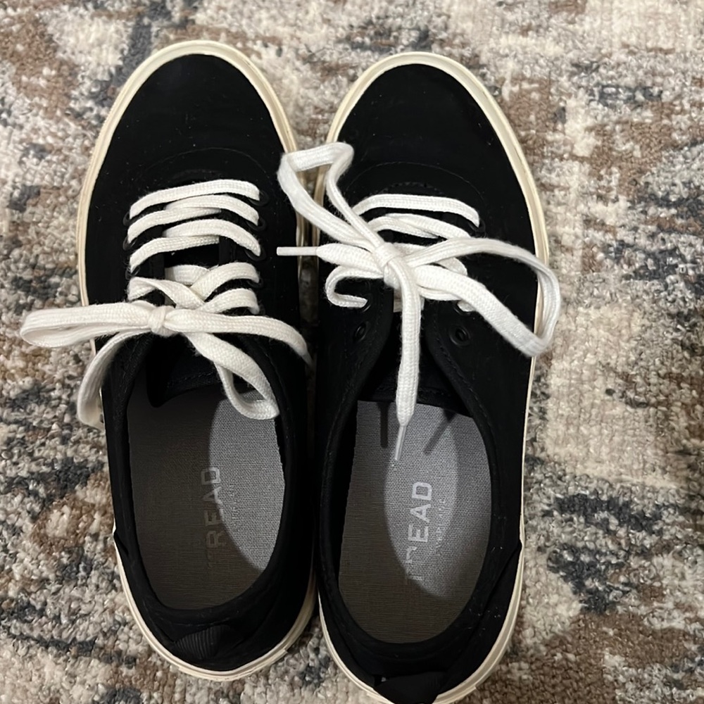 Black Everlane Sneakers.